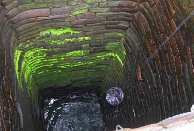 Ancient wells, vital aspect of Hoi An culture - ảnh 3